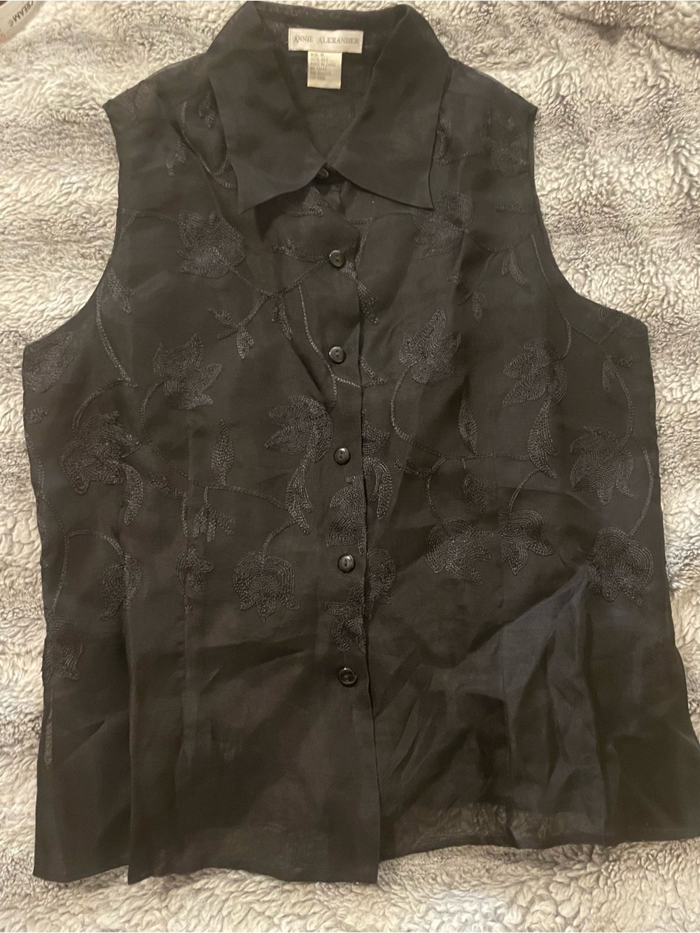 Anne AlexanderBlack Sleeveless Embroidered Button-Up Blouse